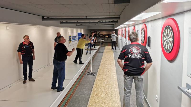 Ordentlich was los auf der Dartanlage! 