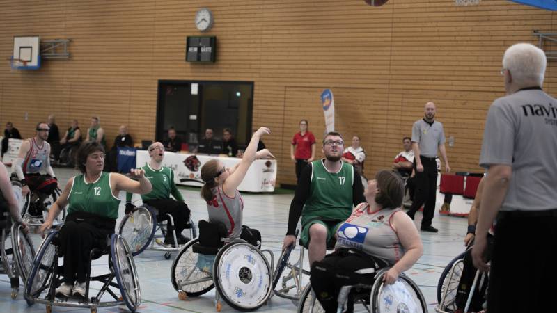 Achim Lions weiterhin Tabellendritter