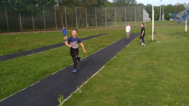 Die Kinder Leichtathletik hat begonnen!